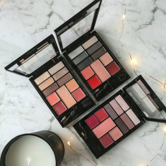 makeup - Picture 1 of 5